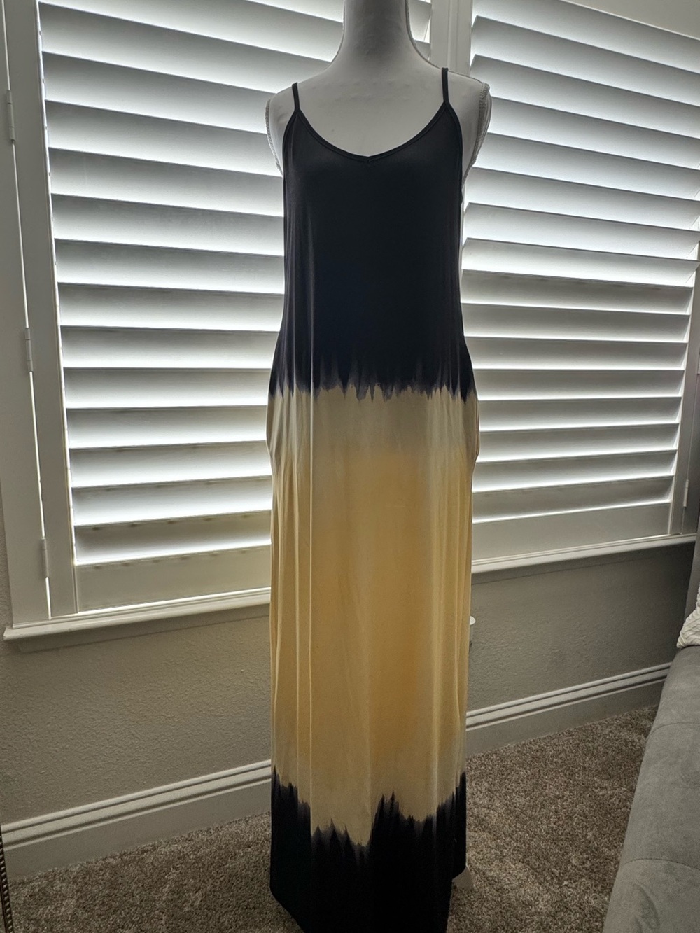 Black and Yellow Ombre Spaghetti-Strap Maxi Dress